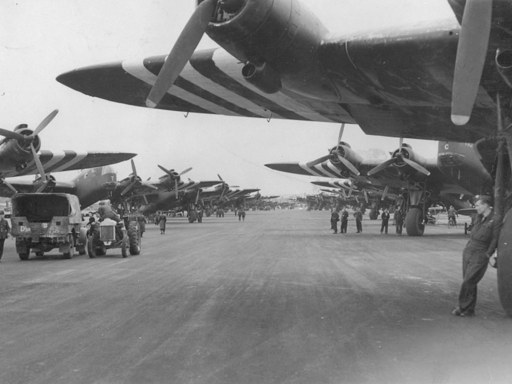 UK Royal Air Force Stirling bombers
